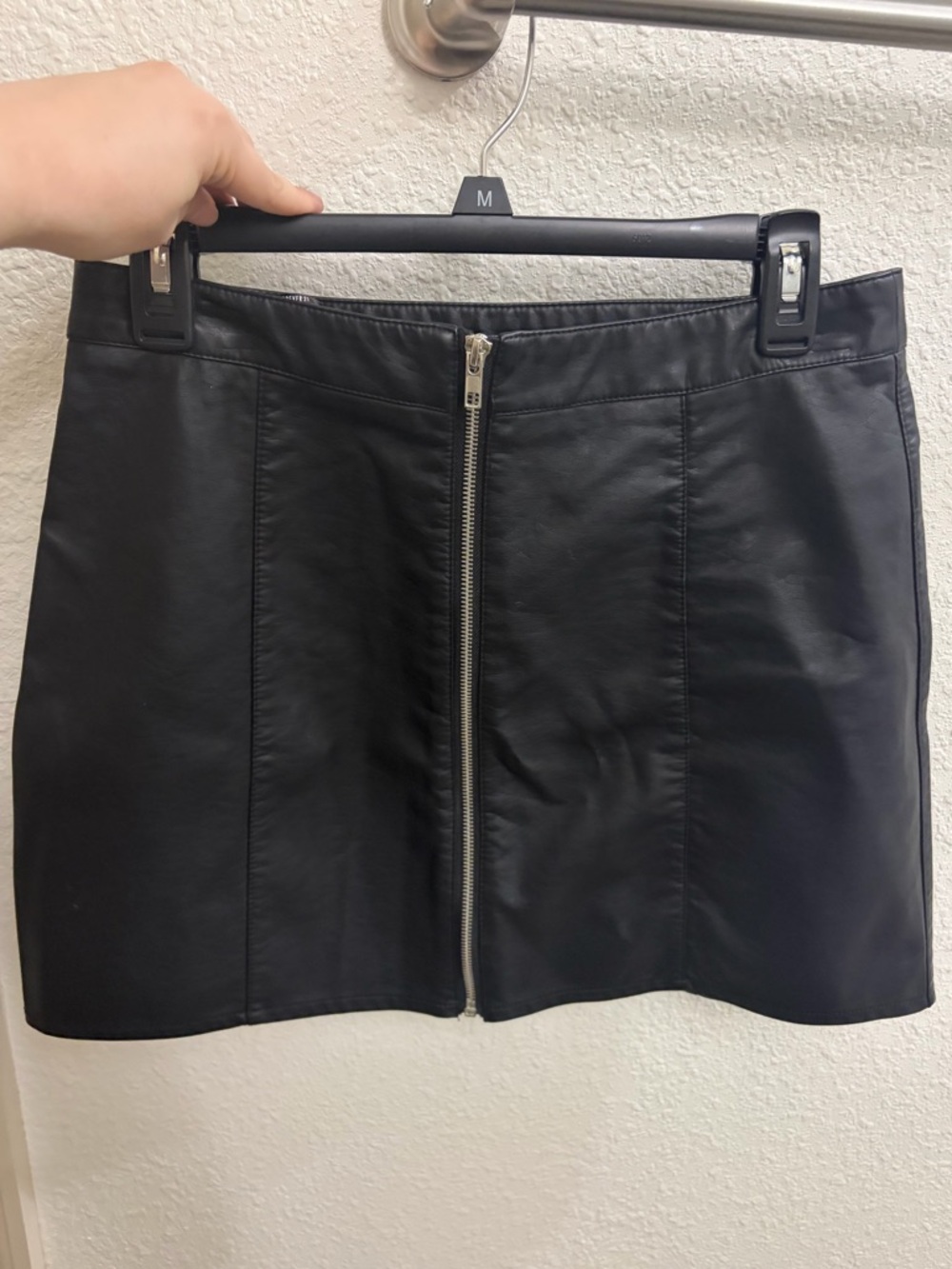 Brand New Forever 21 Black Faux Leather Zip Front Mini Skirt